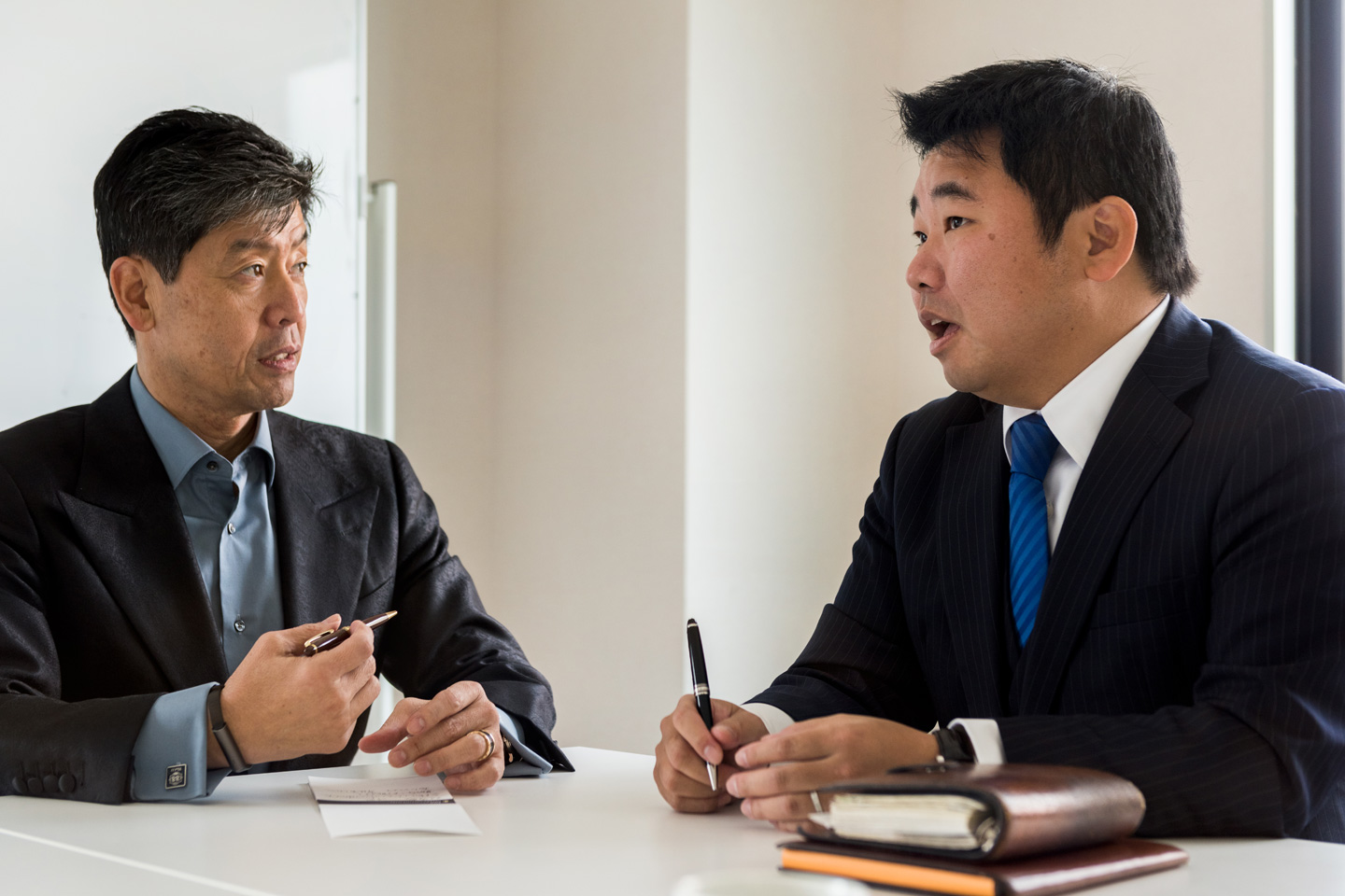 鶴岡と吉武の写真